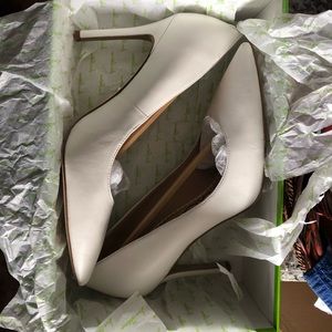 Sam Edelman Hazel pointy toe pump